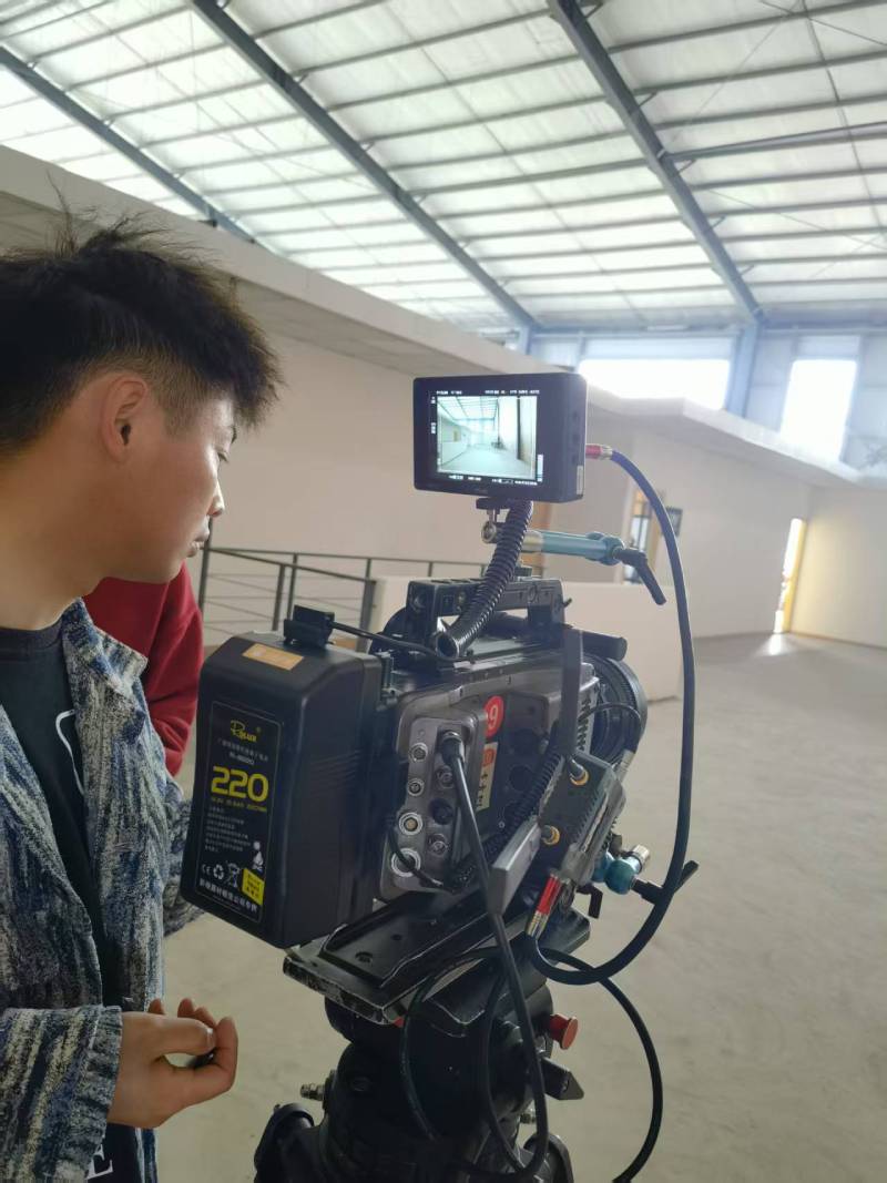 康定县电商产品视频拍摄制作：小成本也能产出高质感内容？